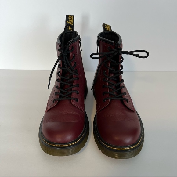 Dr. Martens 1460 Originals Union Jack 8 Eye Lace Up Boot - Picture 1 of 6